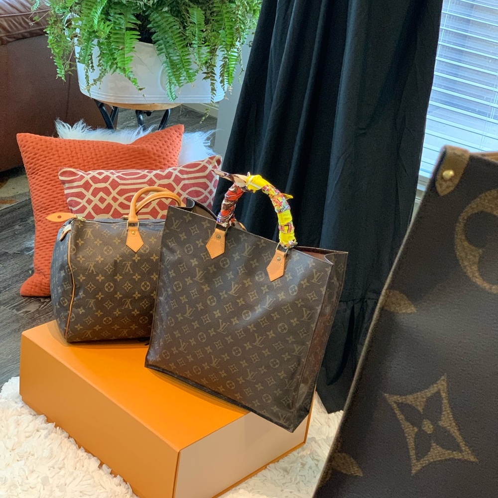 🔥LV up 🔥to 20% off 🔥 your “likes”TODAY - Picture 6 of 16
